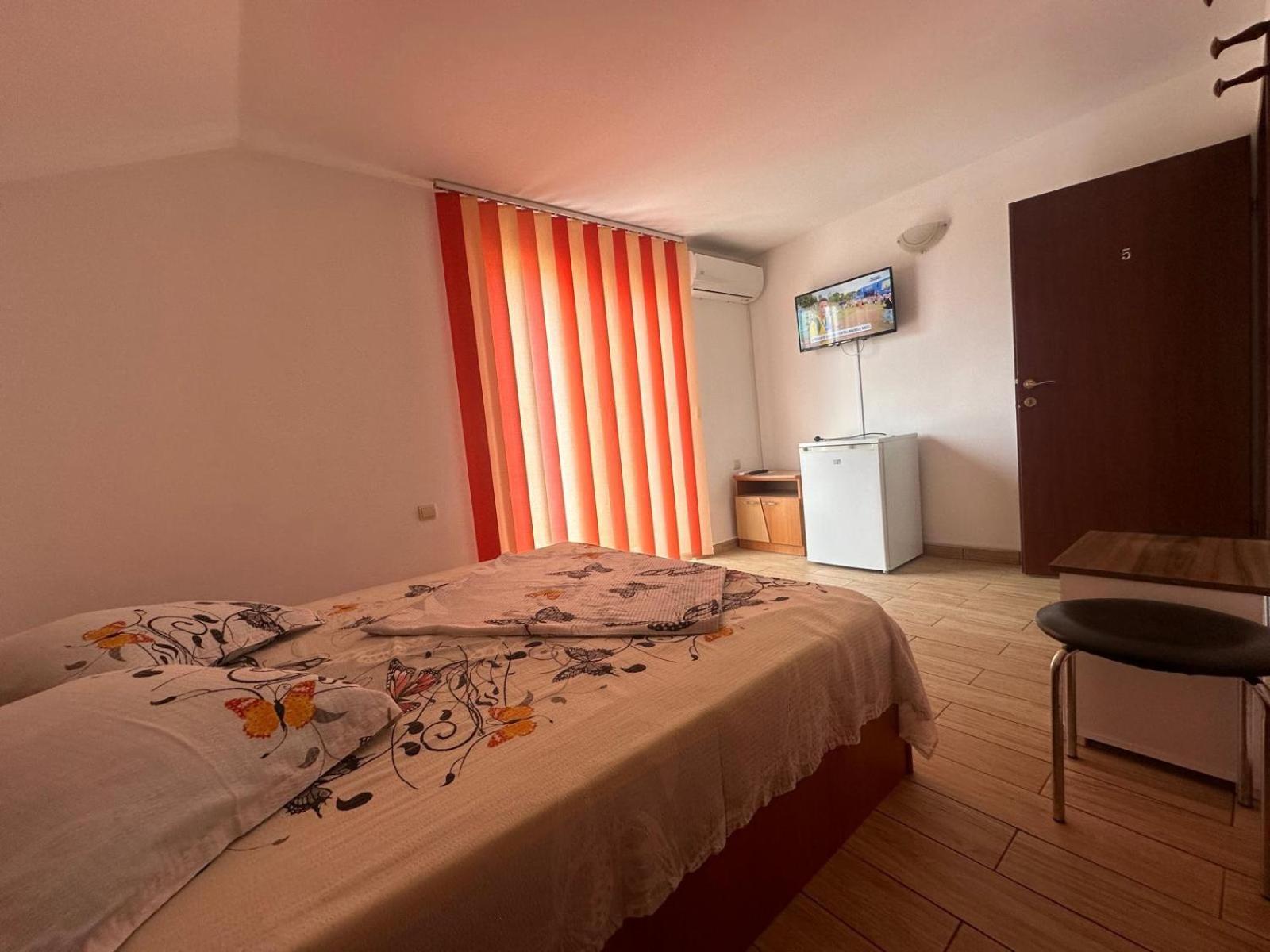Vila Lucy Costinesti Hotel Ngoại thất bức ảnh