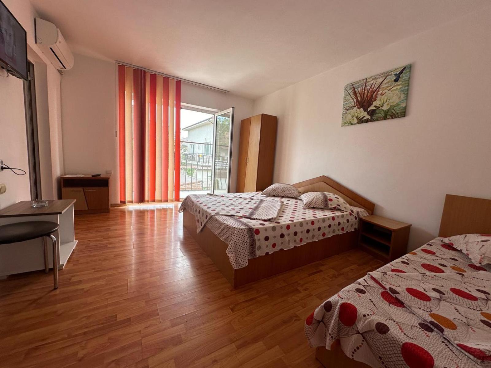 Vila Lucy Costinesti Hotel Ngoại thất bức ảnh