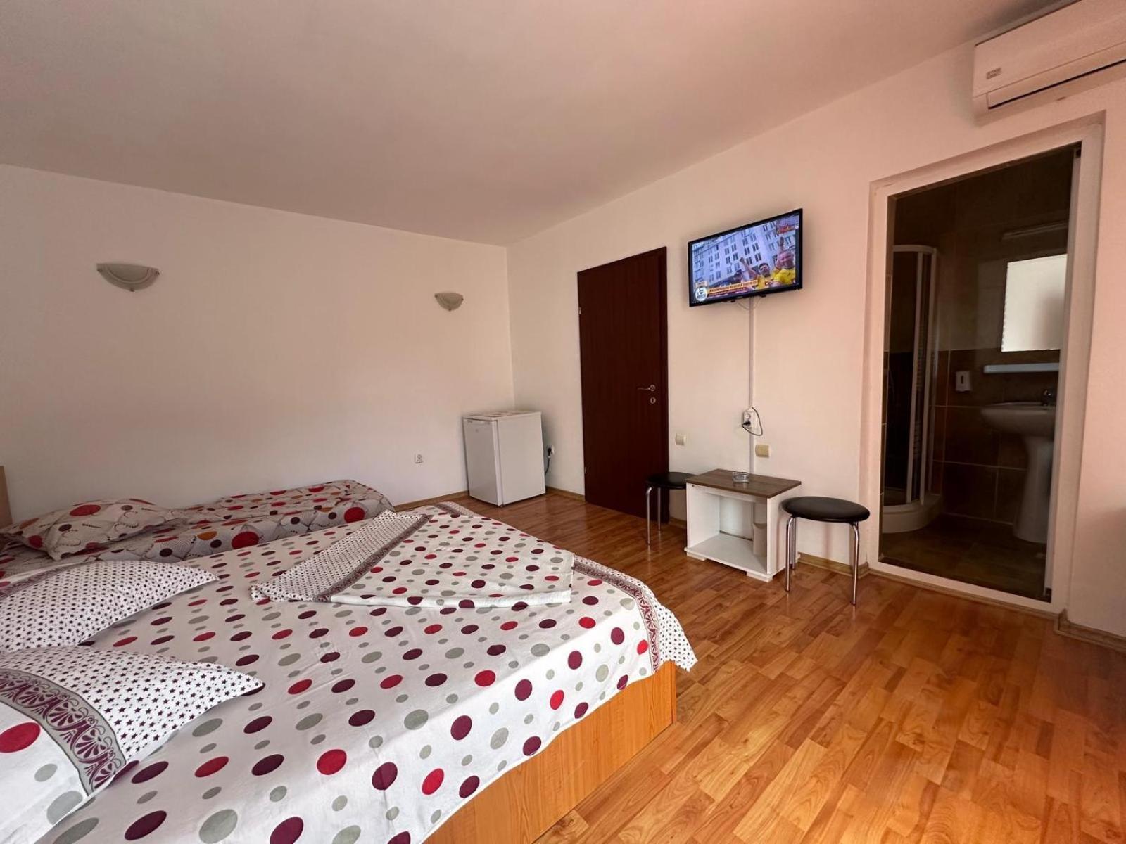 Vila Lucy Costinesti Hotel Ngoại thất bức ảnh